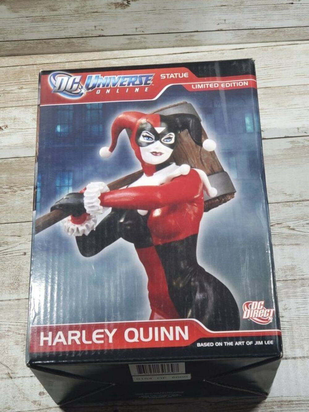 DC Universe Online Harley Quinn Statue - Limited Edition #0154 of 5000